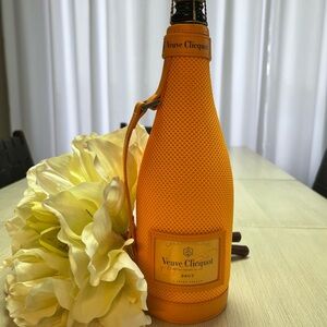 Veuve Clicquot Orange Champagne Bottle Sleeve - Protective Gift Cover